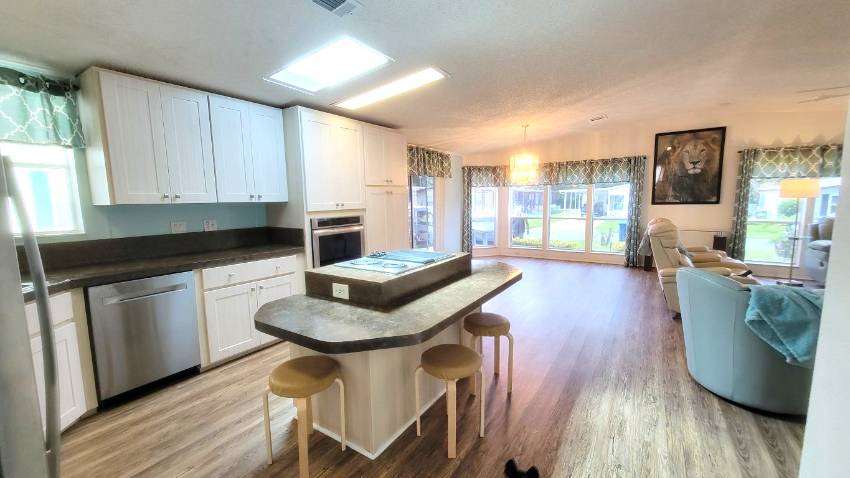 538 Tahiti Dr. a Lake Wales, FL Mobile or Manufactured Home for Sale